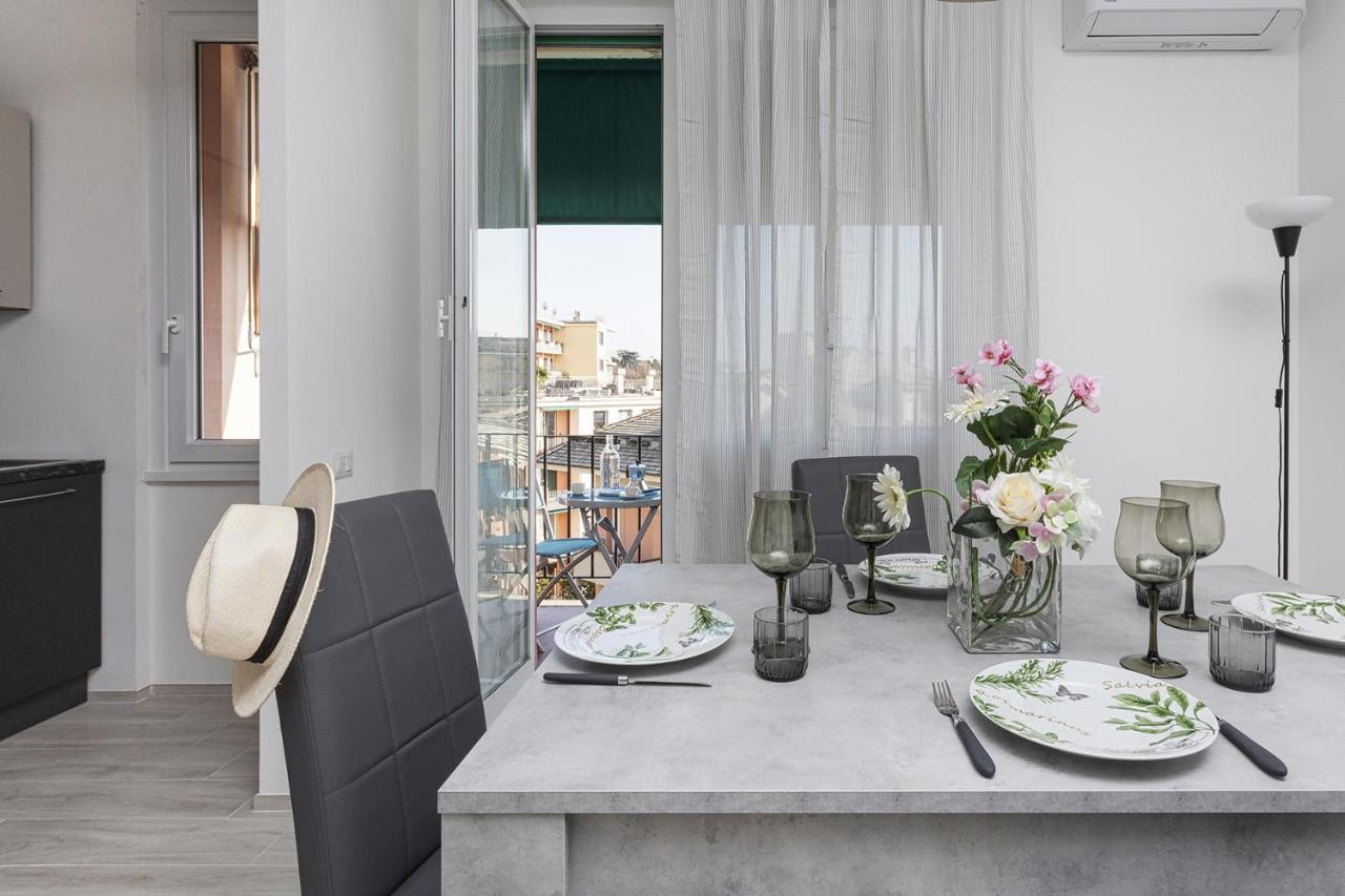Contemporary Apartment In Sturla By Wonderful Italy جنوة المظهر الخارجي الصورة