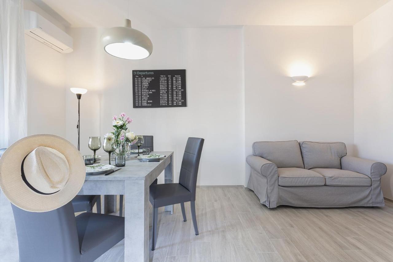 Contemporary Apartment In Sturla By Wonderful Italy جنوة المظهر الخارجي الصورة